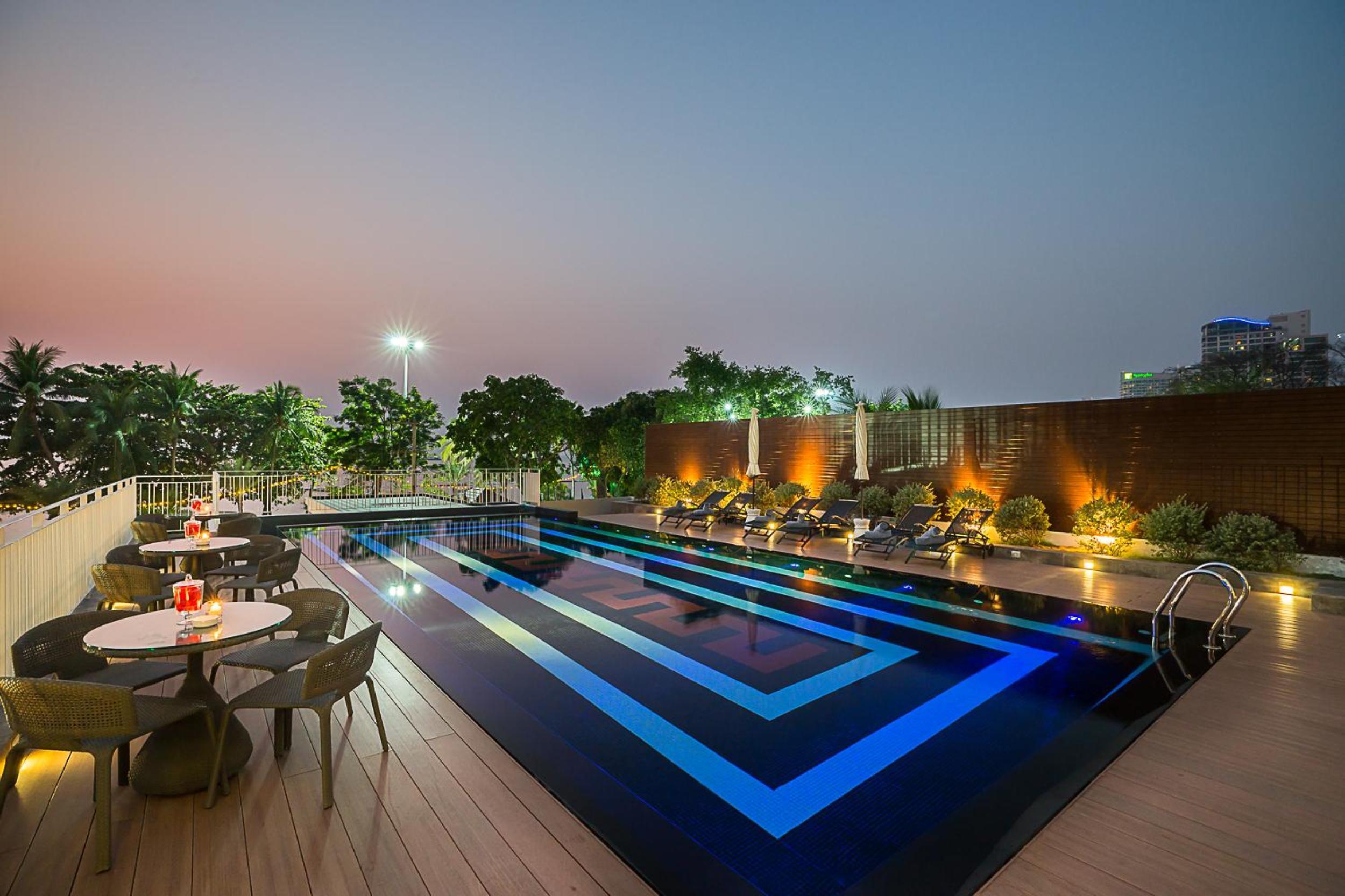 Mera Mare Pattaya Exterior foto